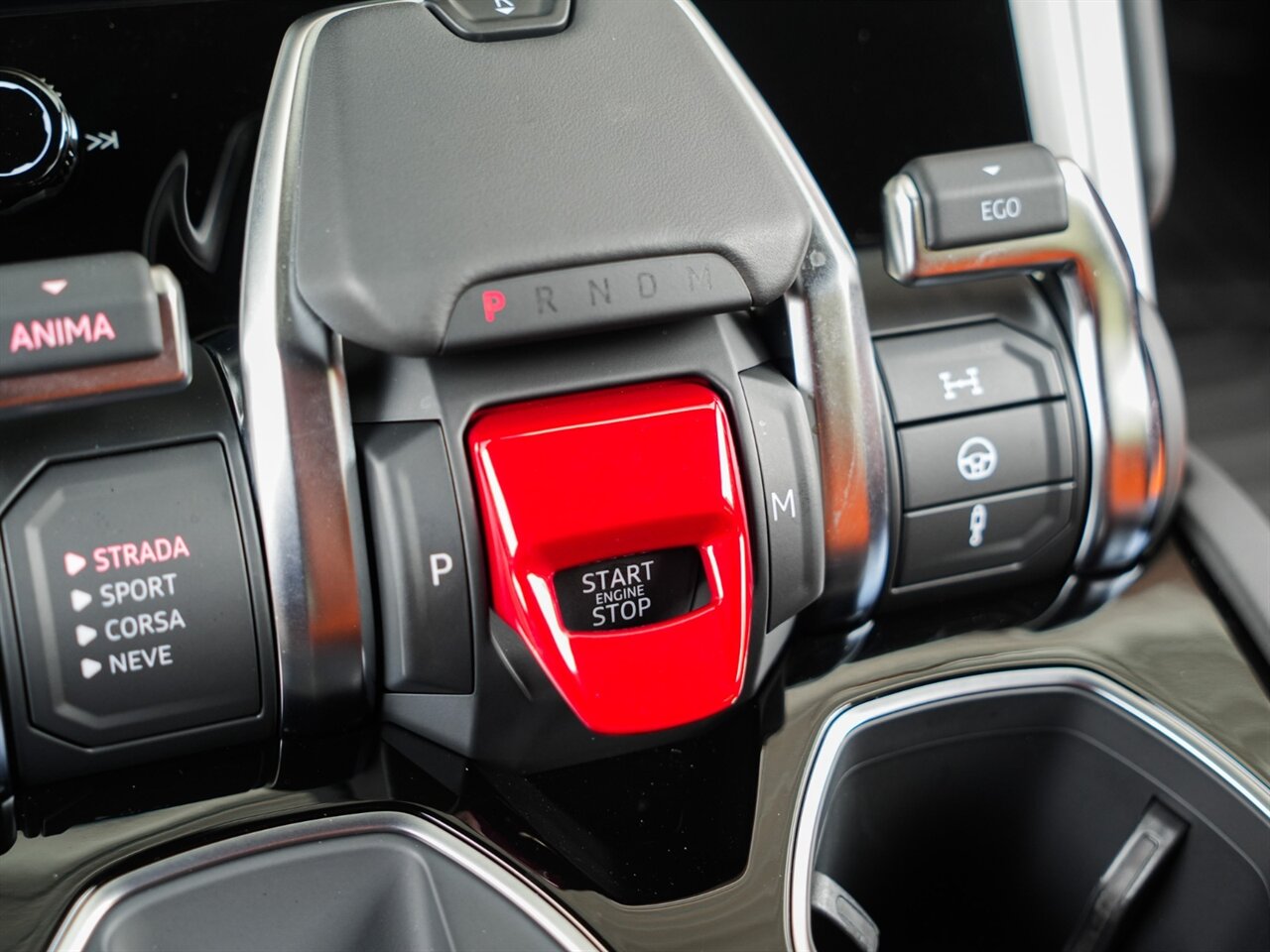 2021 Lamborghini Urus   - Photo 19 - Bonita Springs, FL 34134