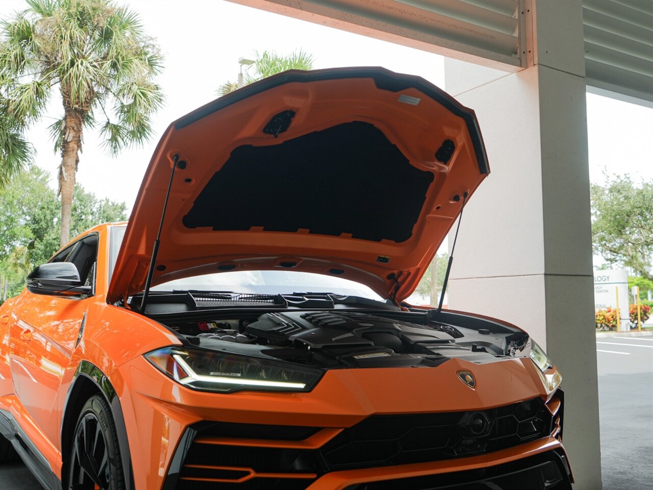 2021 Lamborghini Urus   - Photo 49 - Bonita Springs, FL 34134