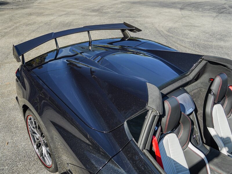 2023 Chevrolet Corvette Stingray 70th Anniversary - Photo 65 - Bonita Springs, FL 34134