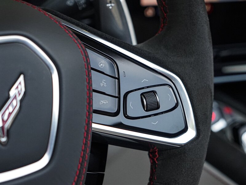 2023 Chevrolet Corvette Stingray 70th Anniversary - Photo 31 - Bonita Springs, FL 34134