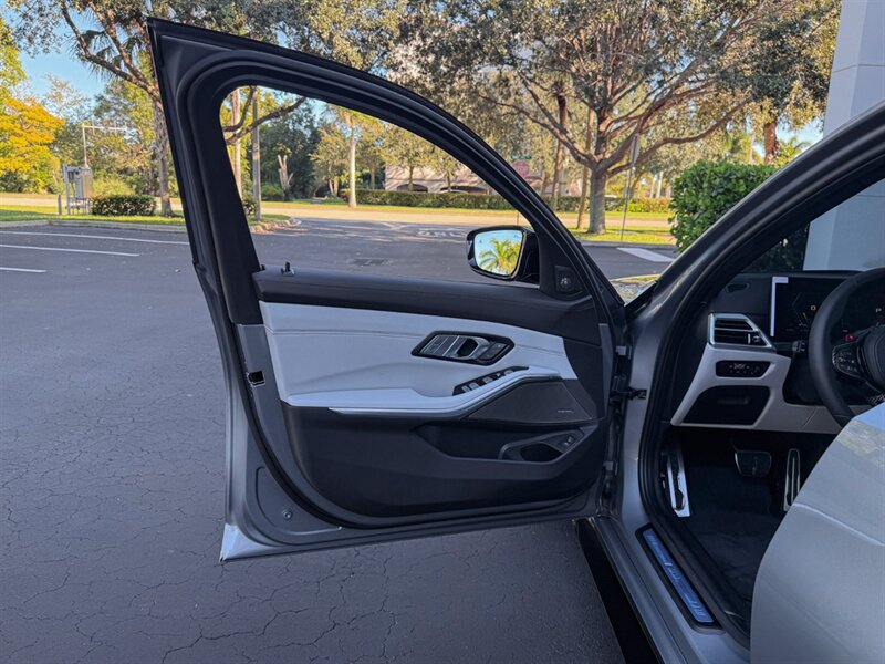 2025 BMW M3 Competition xDrive - Photo 31 - Bonita Springs, FL 34134