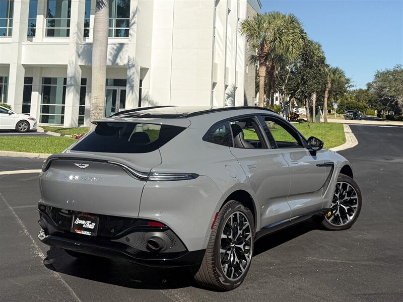 2021 Aston Martin DBX   - Photo 63 - Bonita Springs, FL 34134
