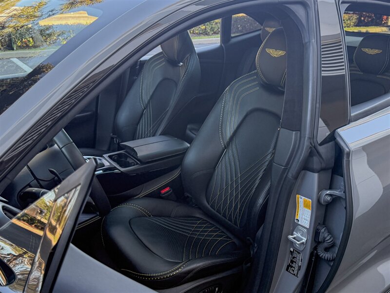 2021 Aston Martin DBX   - Photo 21 - Bonita Springs, FL 34134