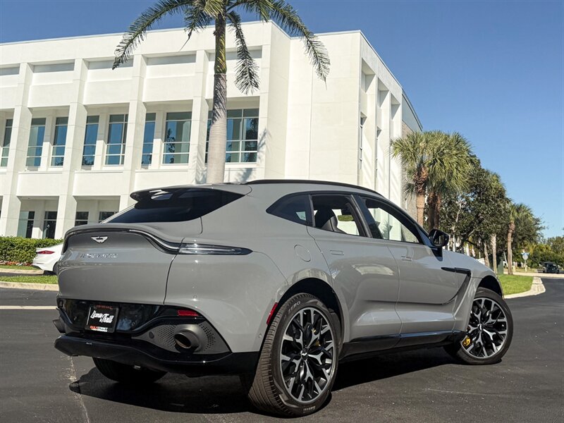 2021 Aston Martin DBX   - Photo 60 - Bonita Springs, FL 34134