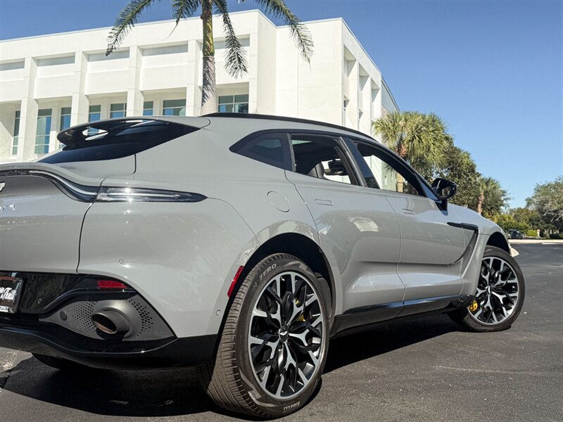2021 Aston Martin DBX   - Photo 61 - Bonita Springs, FL 34134