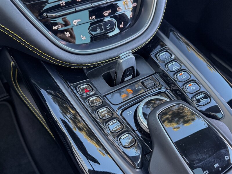 2021 Aston Martin DBX   - Photo 19 - Bonita Springs, FL 34134