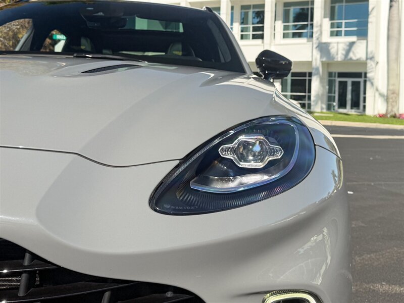 2021 Aston Martin DBX   - Photo 3 - Bonita Springs, FL 34134