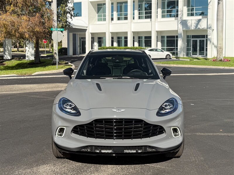 2021 Aston Martin DBX   - Photo 4 - Bonita Springs, FL 34134