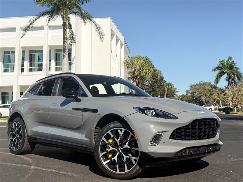 2021 Aston Martin DBX   - Photo 70 - Bonita Springs, FL 34134