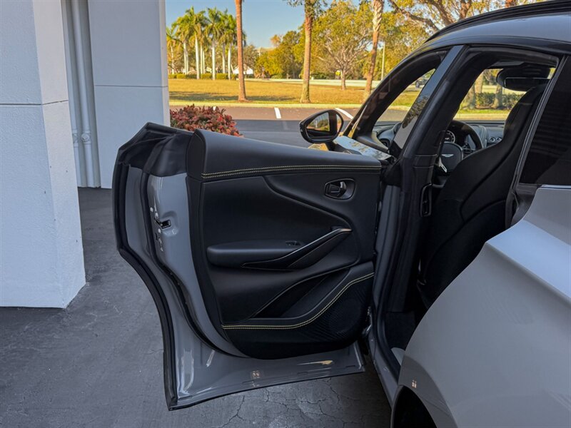 2021 Aston Martin DBX   - Photo 29 - Bonita Springs, FL 34134