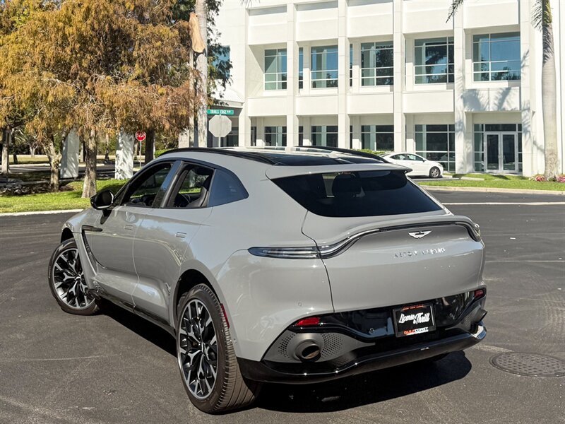 2021 Aston Martin DBX   - Photo 50 - Bonita Springs, FL 34134