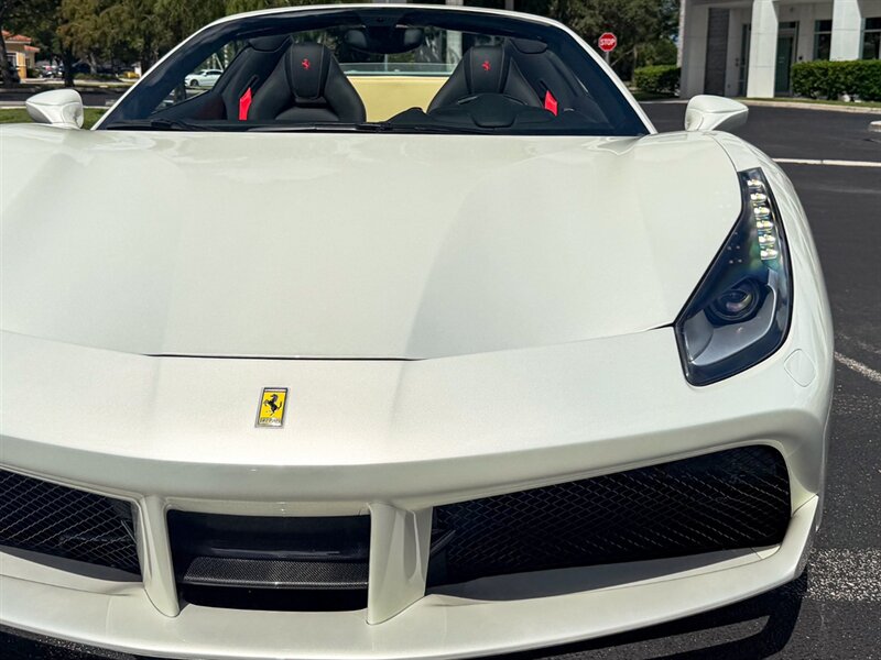 2018 Ferrari 488 Spider - Photo 4 - Bonita Springs, FL 34134