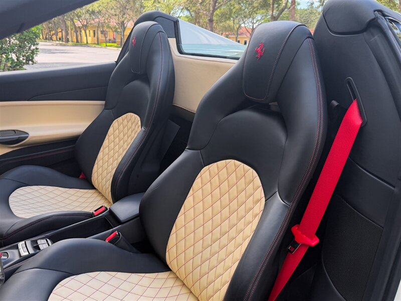 2018 Ferrari 488 Spider - Photo 21 - Bonita Springs, FL 34134