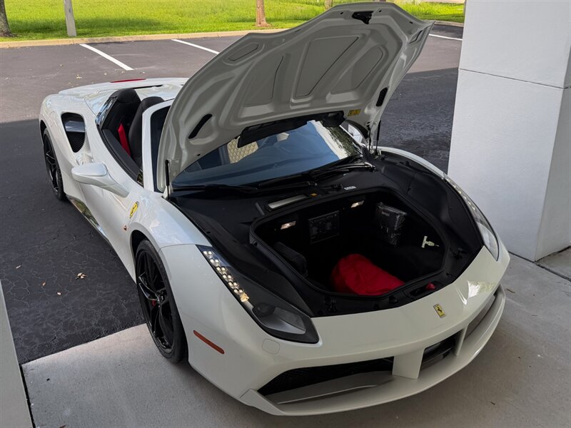 2018 Ferrari 488 Spider - Photo 38 - Bonita Springs, FL 34134
