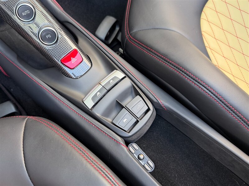 2018 Ferrari 488 Spider - Photo 18 - Bonita Springs, FL 34134