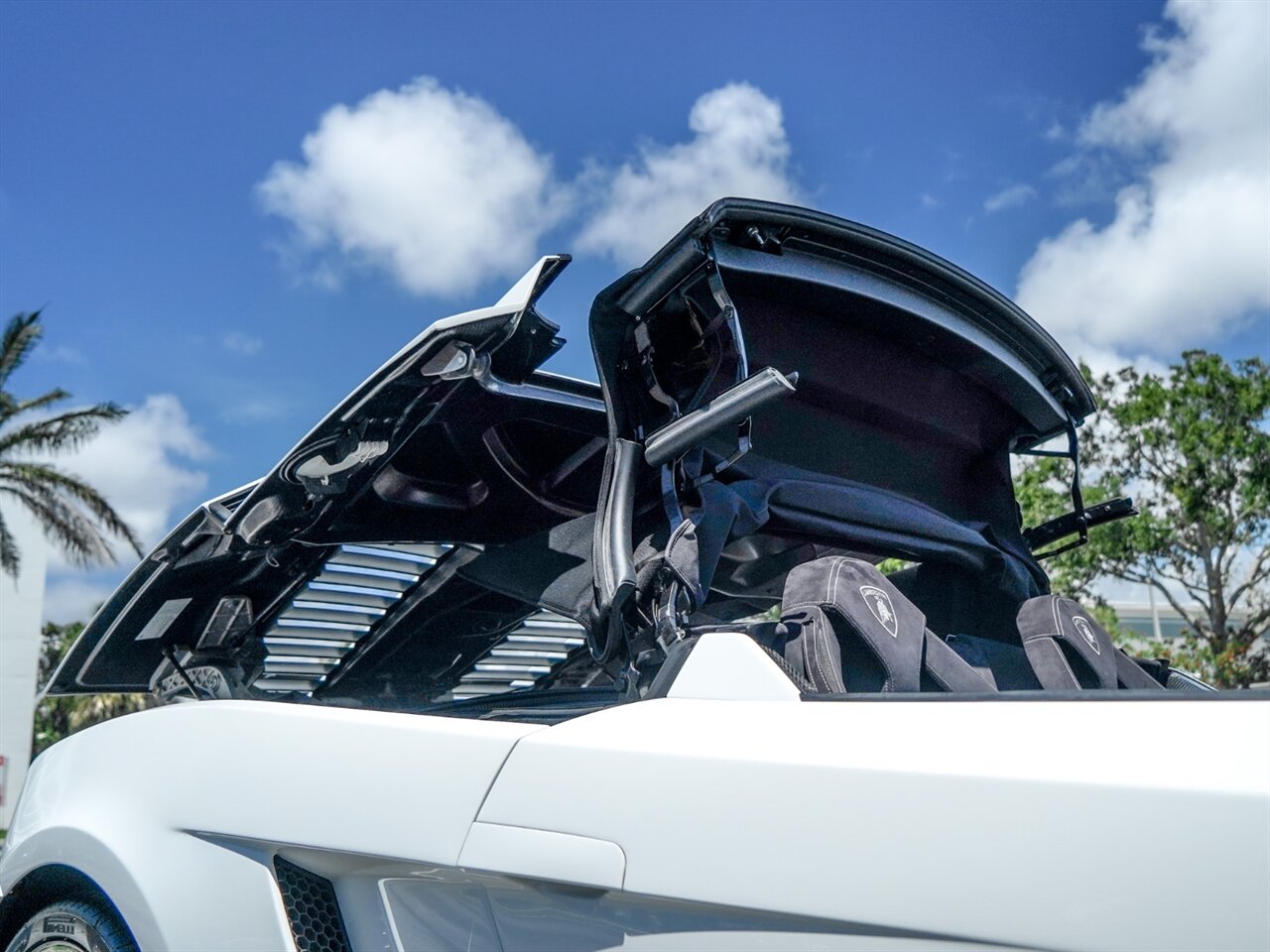 2011 Lamborghini Gallardo LP 570-4 Spyder Perf   - Photo 53 - Bonita Springs, FL 34134