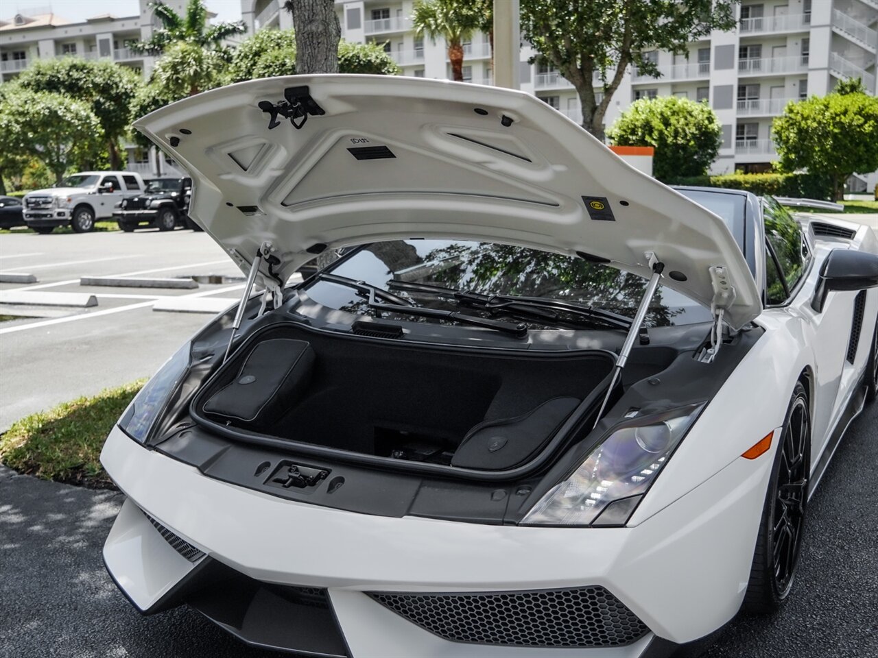 2011 Lamborghini Gallardo LP 570-4 Spyder Perf   - Photo 32 - Bonita Springs, FL 34134