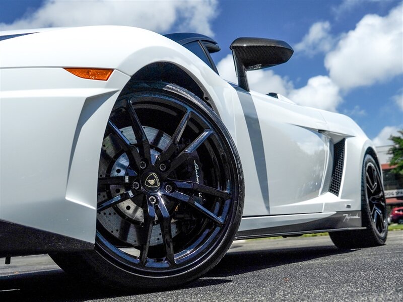 2011 Lamborghini Gallardo LP 570-4 Spyder Perf   - Photo 11 - Bonita Springs, FL 34134