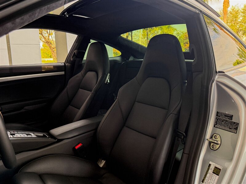 2014 Porsche 911 Turbo   - Photo 21 - Bonita Springs, FL 34134