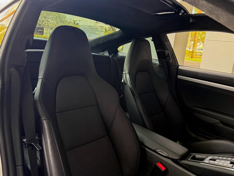 2014 Porsche 911 Turbo   - Photo 30 - Bonita Springs, FL 34134