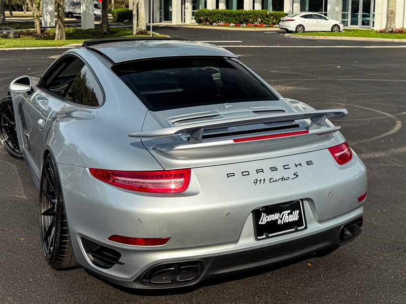 2014 Porsche 911 Turbo   - Photo 48 - Bonita Springs, FL 34134