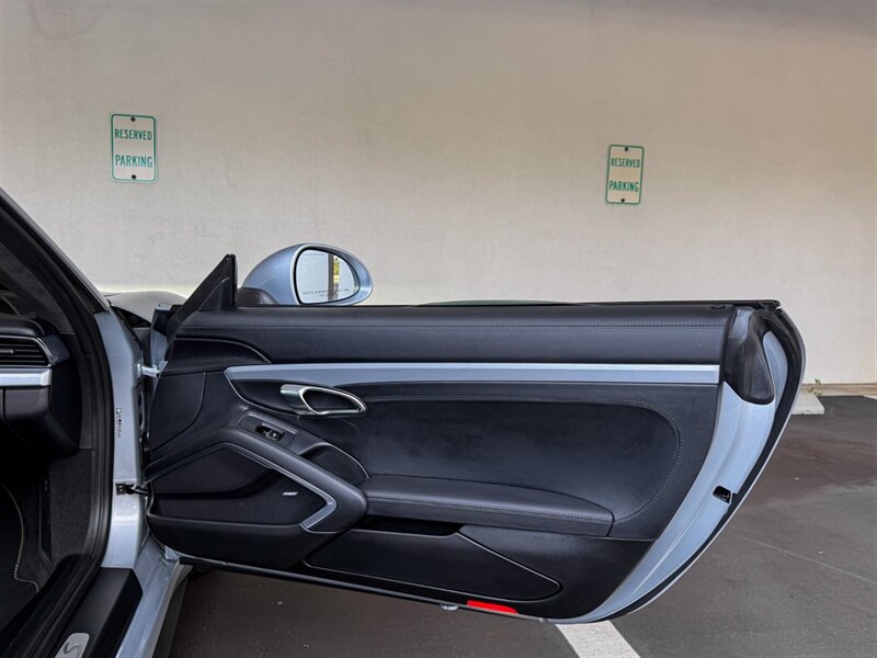 2014 Porsche 911 Turbo   - Photo 34 - Bonita Springs, FL 34134