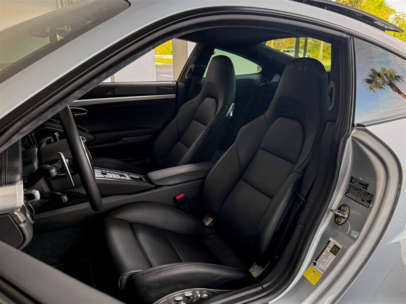 2014 Porsche 911 Turbo   - Photo 20 - Bonita Springs, FL 34134