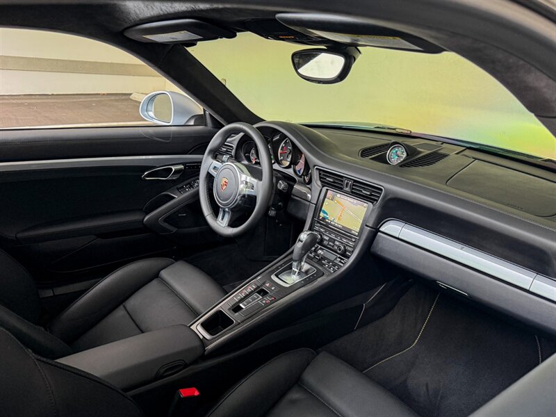 2014 Porsche 911 Turbo   - Photo 27 - Bonita Springs, FL 34134