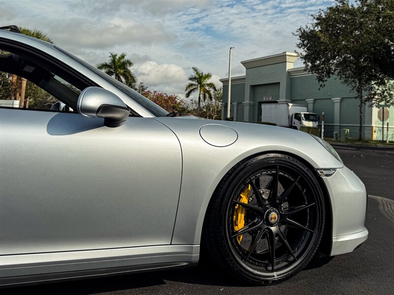 2014 Porsche 911 Turbo   - Photo 63 - Bonita Springs, FL 34134