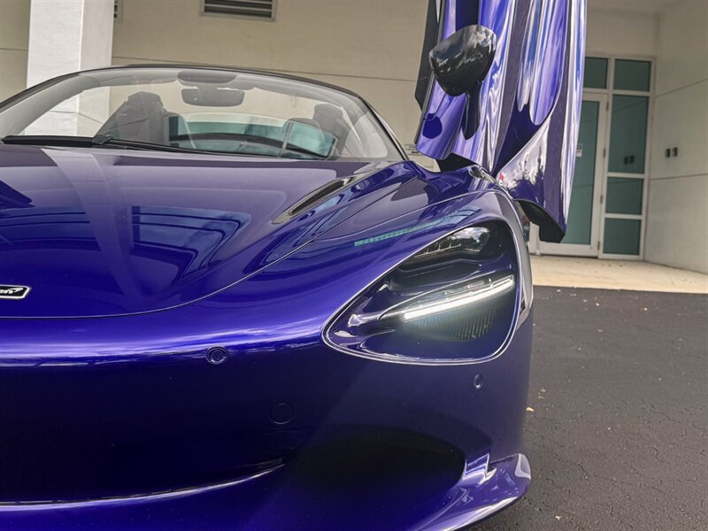 2025 Mclaren 750S Spider photo 3