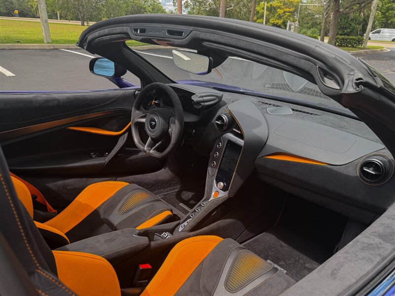 2025 McLaren 750S Spider   - Photo 30 - Bonita Springs, FL 34134