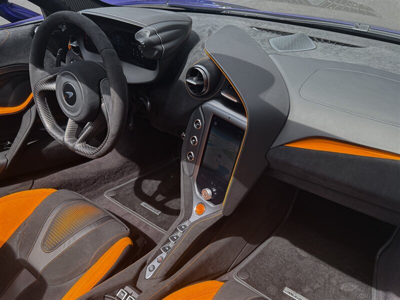 2025 McLaren 750S Spider   - Photo 36 - Bonita Springs, FL 34134