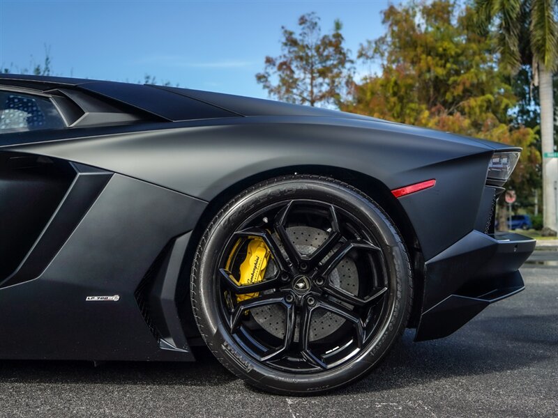 2012 Lamborghini Aventador LP 700-4 - Photo 30 - Bonita Springs, FL 34134