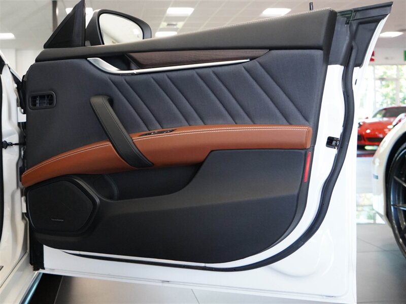 2017 Maserati Ghibli S Q4 - Photo 33 - Bonita Springs, FL 34134