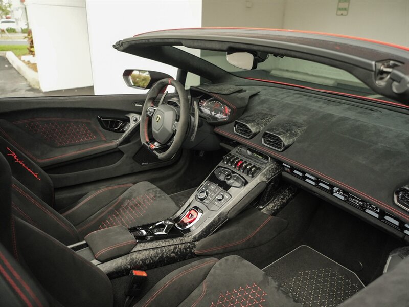 2018 Lamborghini Huracan LP 640-4 Performante Spyder   - Photo 26 - Bonita Springs, FL 34134