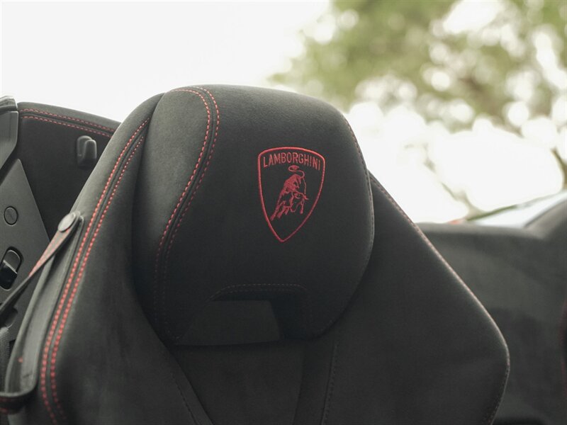 2018 Lamborghini Huracan LP 640-4 Performante Spyder   - Photo 30 - Bonita Springs, FL 34134