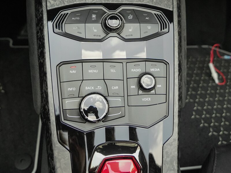 2018 Lamborghini Huracan LP 640-4 Performante Spyder   - Photo 18 - Bonita Springs, FL 34134