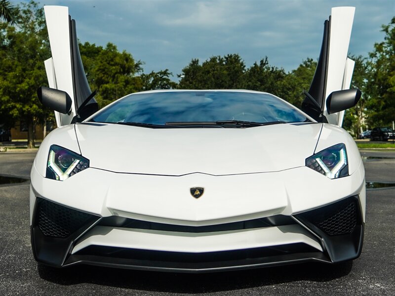 2016 Lamborghini Aventador LP 750-4 SV - Photo 6 - Bonita Springs, FL 34134