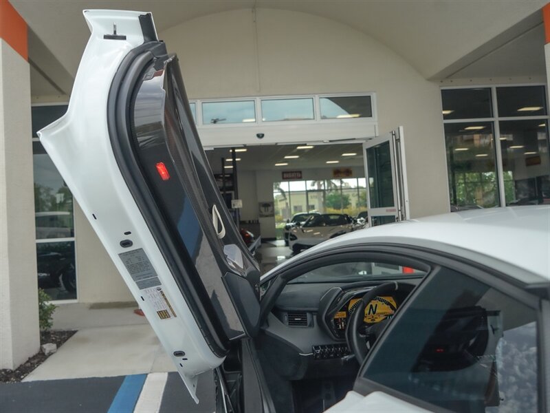 2016 Lamborghini Aventador LP 750-4 SV - Photo 21 - Bonita Springs, FL 34134