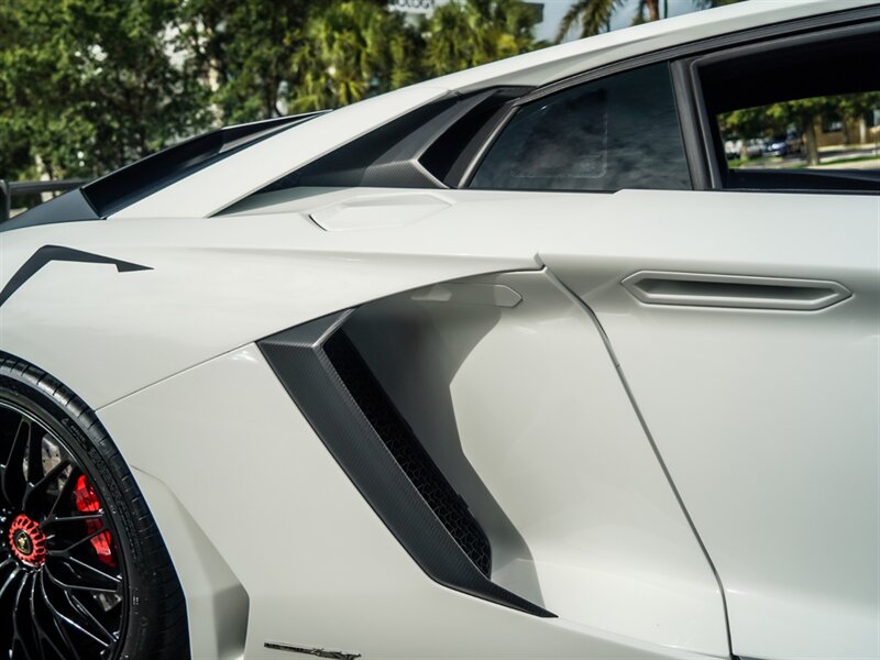 2016 Lamborghini Aventador LP 750-4 SV - Photo 38 - Bonita Springs, FL 34134