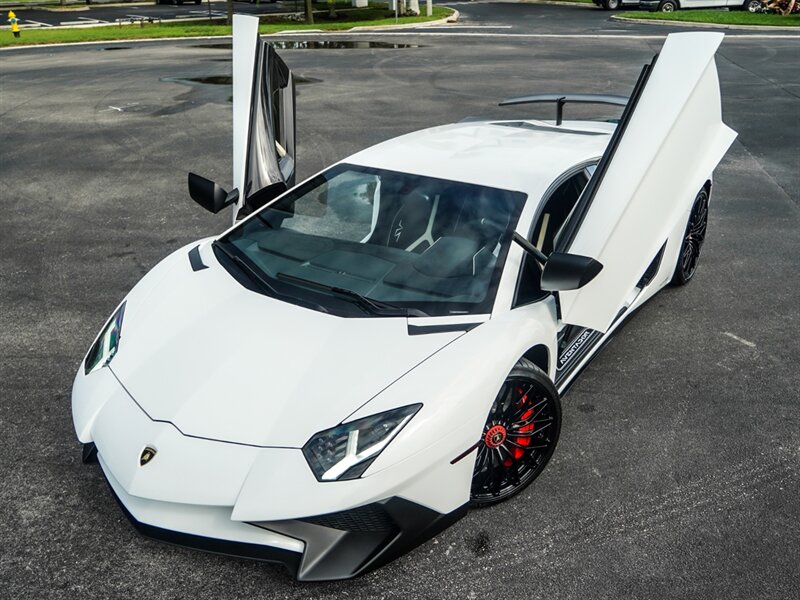 2016 Lamborghini Aventador LP 750-4 SV - Photo 9 - Bonita Springs, FL 34134