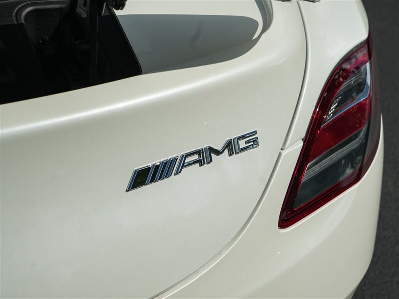 2012 Mercedes-Benz SLS AMG   - Photo 58 - Bonita Springs, FL 34134