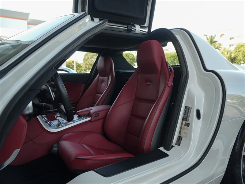 2012 Mercedes-Benz SLS AMG   - Photo 28 - Bonita Springs, FL 34134