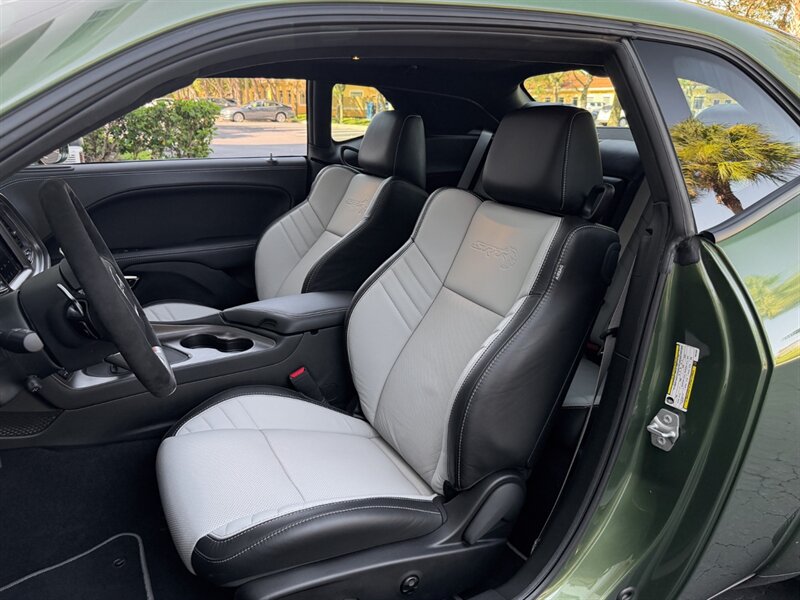 2023 Dodge Challenger SRT Hellcat Redeye Jailbr - Photo 20 - Bonita Springs, FL 34134
