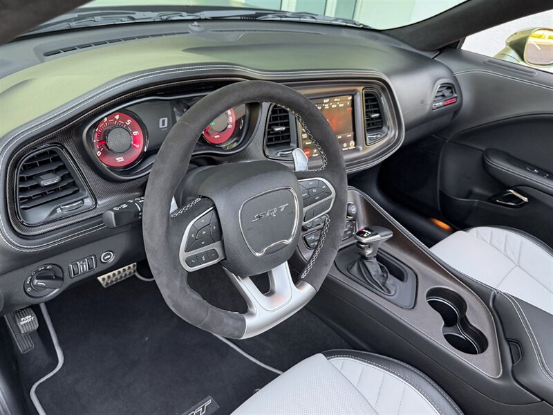 2023 Dodge Challenger SRT Hellcat Redeye Jailbr - Photo 27 - Bonita Springs, FL 34134