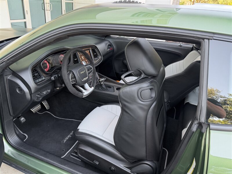 2023 Dodge Challenger SRT Hellcat Redeye Jailbr - Photo 23 - Bonita Springs, FL 34134