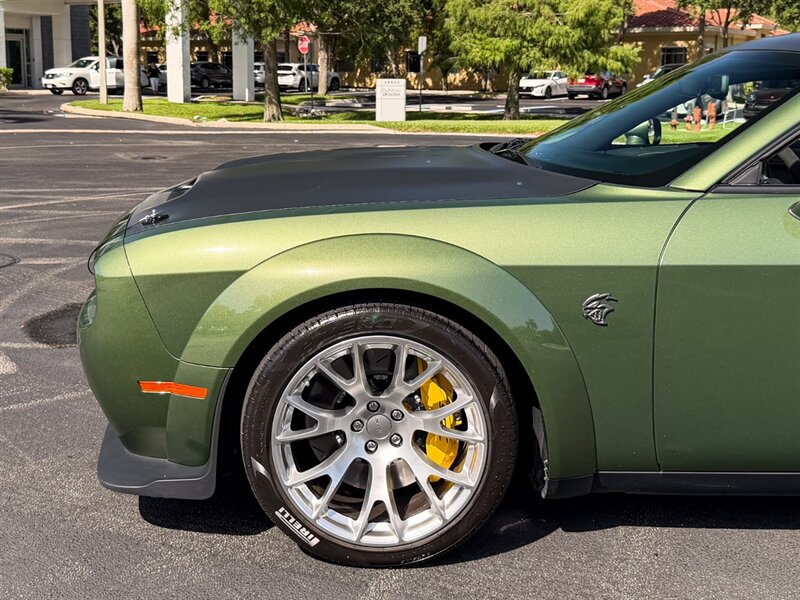 2023 Dodge Challenger SRT Hellcat Redeye Jailbr - Photo 37 - Bonita Springs, FL 34134