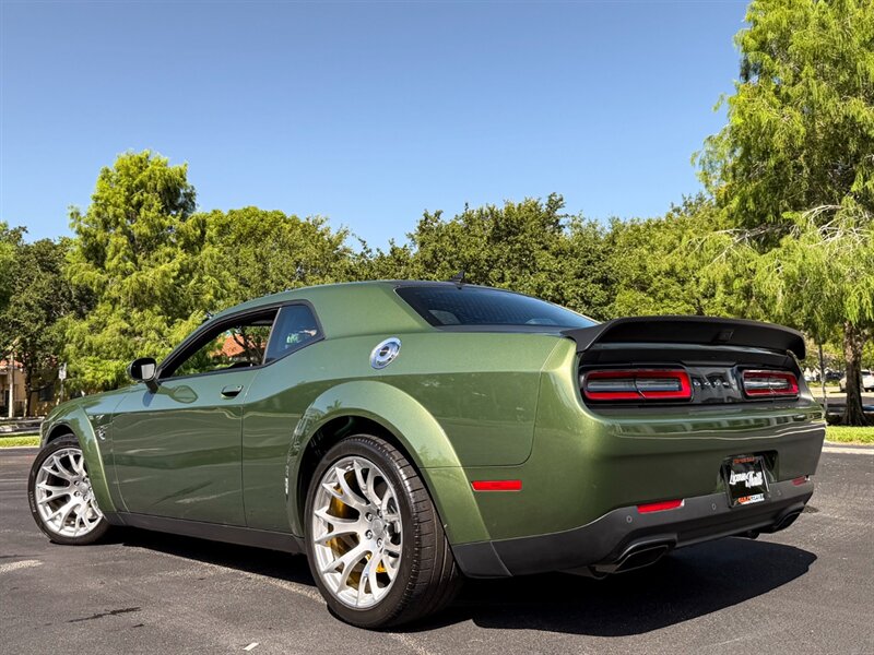2023 Dodge Challenger SRT Hellcat Redeye Jailbr - Photo 41 - Bonita Springs, FL 34134
