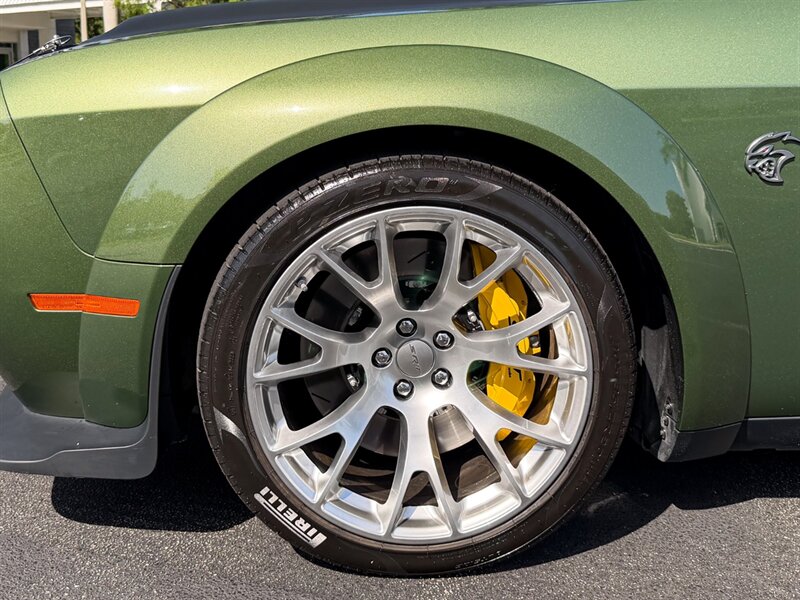 2023 Dodge Challenger SRT Hellcat Redeye Jailbr - Photo 38 - Bonita Springs, FL 34134