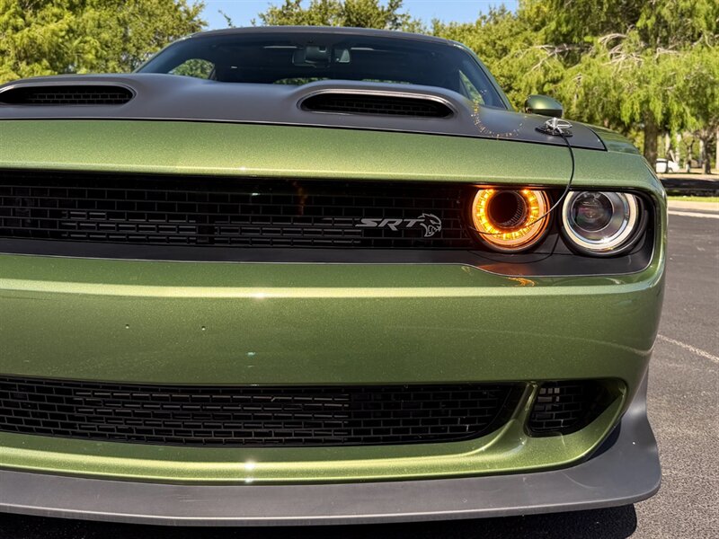 2023 Dodge Challenger SRT Hellcat Redeye Jailbr - Photo 3 - Bonita Springs, FL 34134